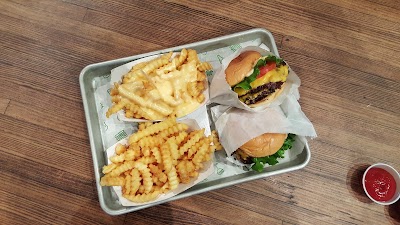 Photos of Shake Shack - Dupont Circle