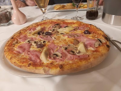 Ristorante Trattoria Antica Wien Italienische Spezialitäten Pizza Pasta