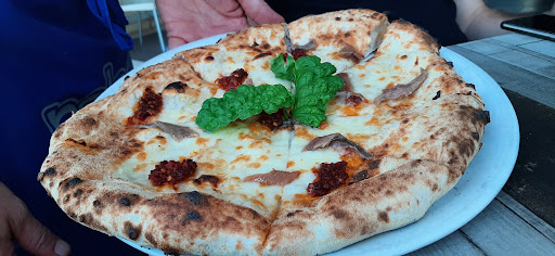 Piper Cafè. Bar...pizzeria..trattoria.. - Thumbnail