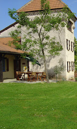 Photo n°3 de Camping/Accommodation - Bike Camping France inc. La Haille Gîtes à Villefranche-d'Astarac (Location d'appartement de vacances)