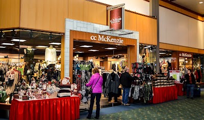 cc McKenzie Shoes & Apparel