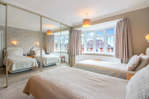 EweMove Estate Agents in Long Eaton