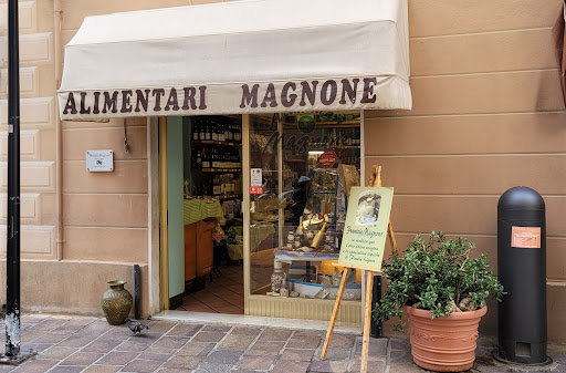 Magnone - Visual