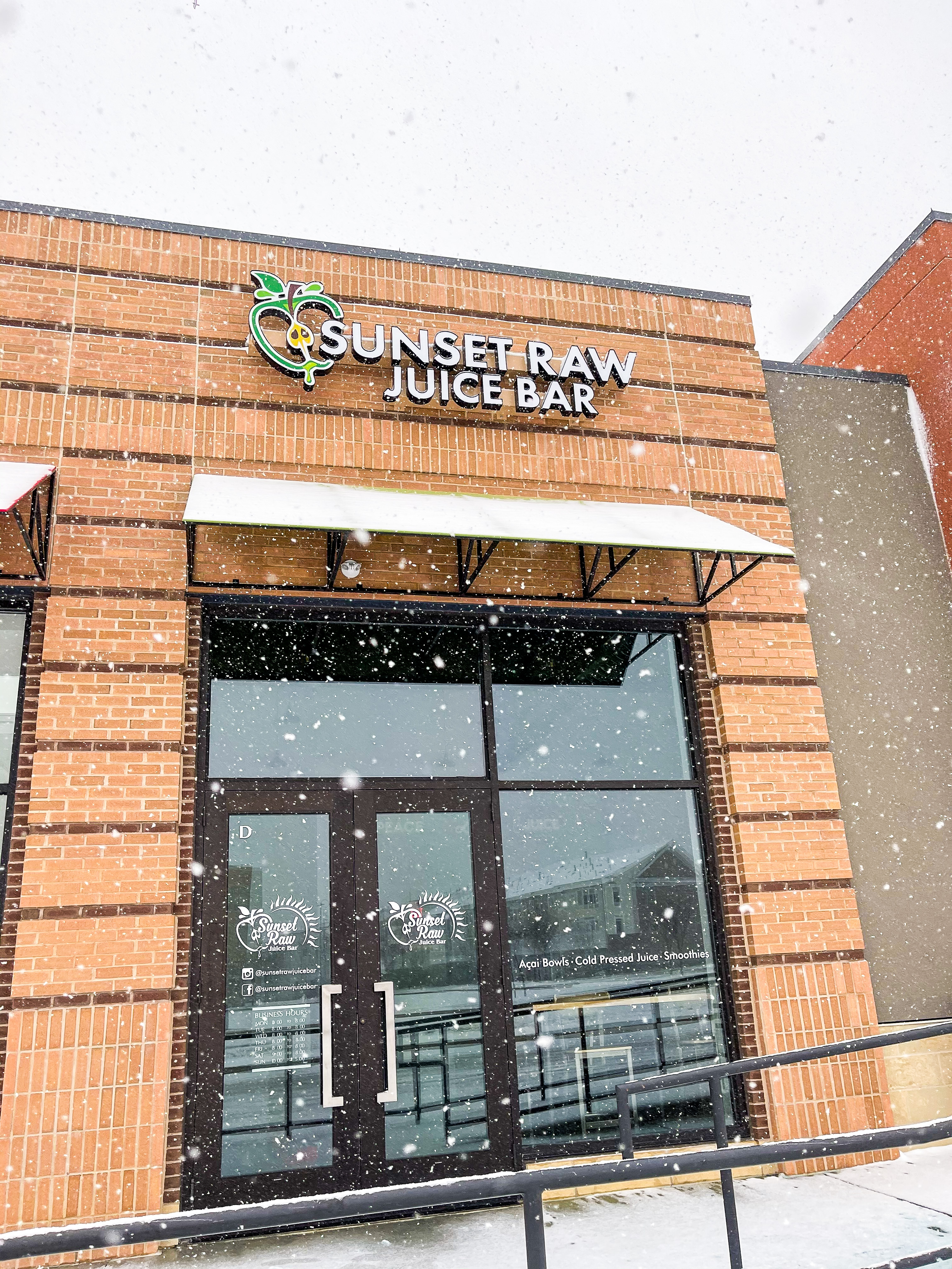 Sunset Raw Juice Bar