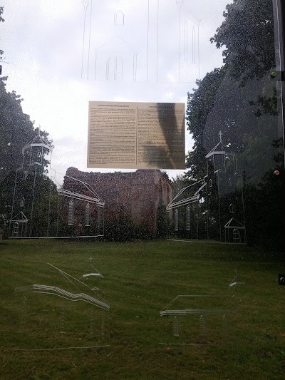 Photos of Deltuvos evangelikų-reformatų bažnyčios liekanos