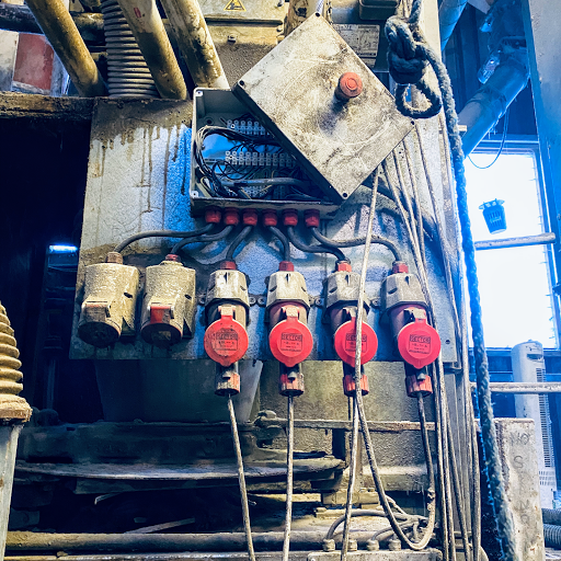 D&B Electrical Contractors Ltd - Thumbnail