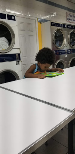 Mita's Laundromat