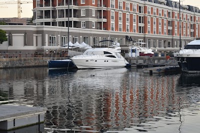 Photos of Cape Town Harbour