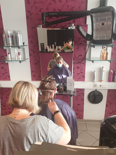 Hair by Lilli - Thumbnail