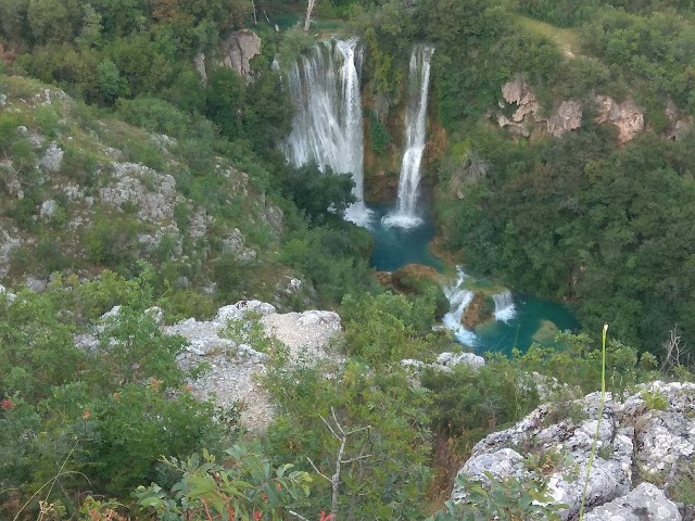Manojlovački slapovi