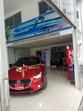 Wern Mazda, Author: RINTHANAN THANASIRASET