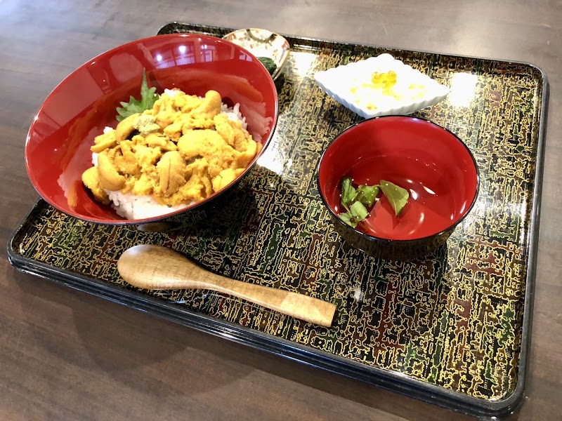 生うに丼の店「よっ亭」