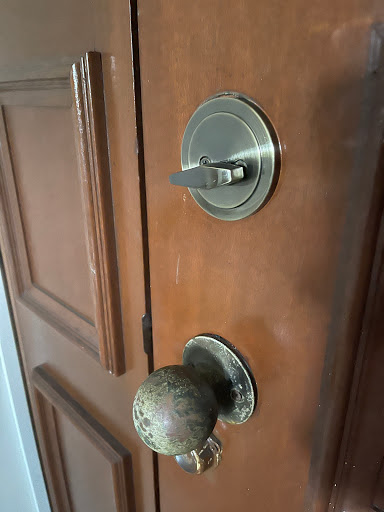 Instant Lock Spec.& Svcs. Gallery - Singapore
