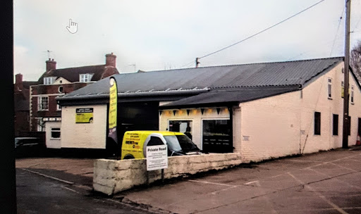Merityre Specialists Wantage - Thumbnail