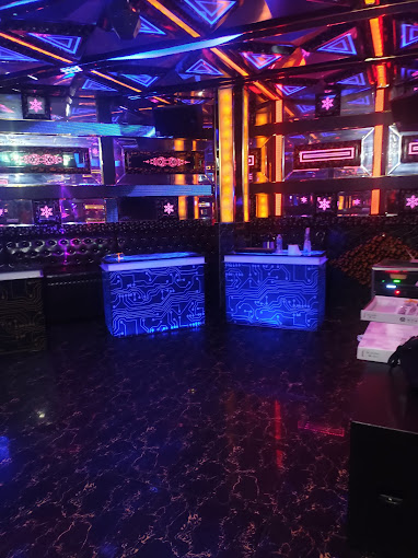 Karaoke Apolo & Restaurant, Đá Sơn, La Hà, Tư Nghĩa, Quảng Ngãi