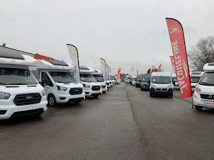 Photo n°2 de CAMPING-CARS JACQUELINE ROUEN PAR GUEUDET 1880 à Boos (Magasin d'articles pour véhicules de loisirs)