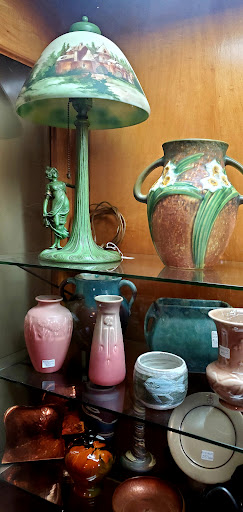 Antiques At the Glencroft - Thumbnail