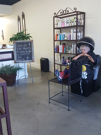 Salon 111 - Visual