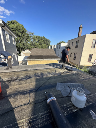 Prestige Roofing & Construction Logo