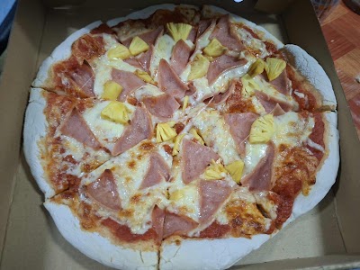 Pizza House Halal Food 2