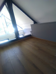 Photo n°15 de LF PEINTURE à Longueville (Peintre en bâtiment)