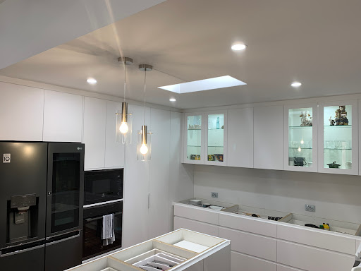 SAVANH ELECTRICAL - Visual