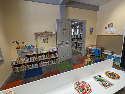 Hopkinton (NH) Town Library - Thumbnail