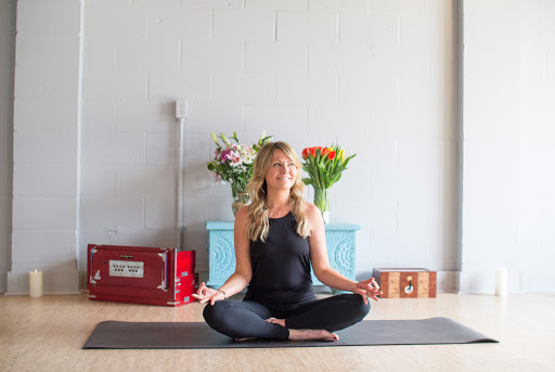 Leela Yoga Lifestyle - Thumbnail
