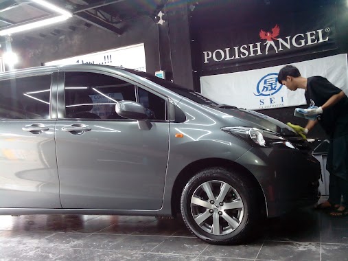 M3 Car Wash, Author: Indri hapsoro