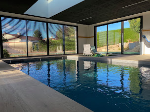 Photo n°3 de EASY PISCINES, Les Herbiers (85) -Construction piscine, Spa, Sauna & Hammam à Les Herbiers (Service d'analyse de l'eau)