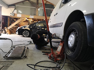 Photo n°1 de Arts et Passion de l'Automobile à Sartrouville (Garage automobile)
