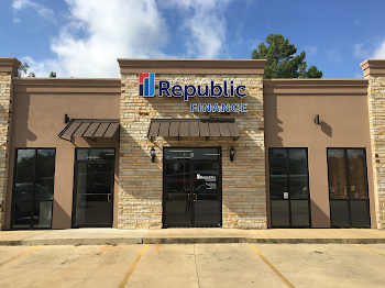 Republic Finance photo