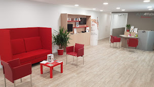 Photo n°19 de Audioprothésiste Provins-Alain Afflelou Acousticien à Provins (Centre médical)