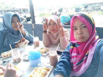 Photos of Pondok Es Lyly