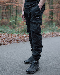 Photo n°9 de Mtbk. Clothing (entrepôt) à Montbéliard (Magasin de vêtements pour jeunes)