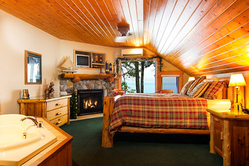 Grand Superior Lodge - Thumbnail