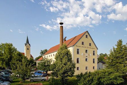 Brauereigasthof Stanglbräu - Hausen Dorfstraße 11, 93345 Hausen, Deutschland