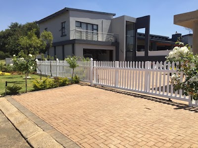 Photos of Value Fencing PVC Garden Route