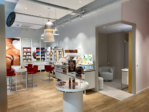 Photo n°23 de Boutique et Spa Clarins Lyon à Lyon (Institut de spa et bien-être)