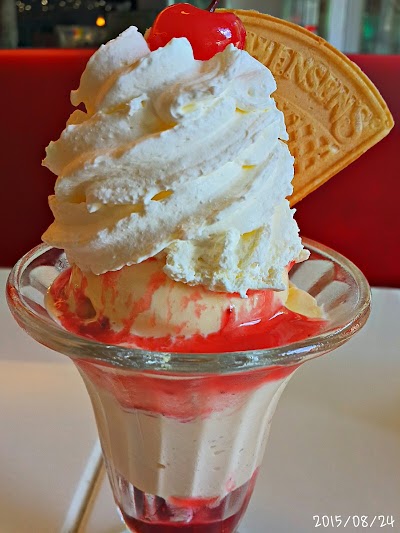 Photos of Swensen's Ice Cream
