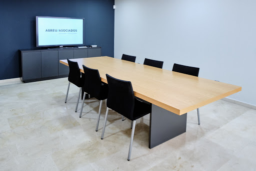 ABREU Auditores y Asesores Asociados, S.L.P.