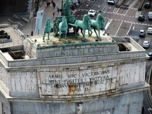 Arc de la Victoire