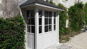 Photo n°4 de ExtraRénov à Beaumont-en-Véron (Menuisier)