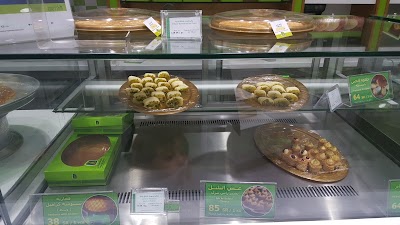 حلويات سعدالدين Saadeddin Pastry Bakery Al Qurayyat Al Jawf Region