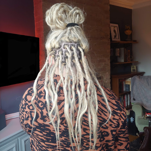 Maven Dreadlocks - Thumbnail