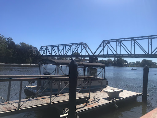 Anchors Wharf Cafe & Restaurant - Thumbnail