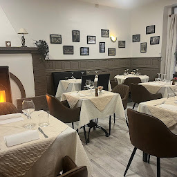 Photo n°44 de Sous les Platanes Villecroze à Villecroze (Restaurant)