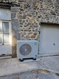 Photo n°7 de MACLEM à Crépol (Usine de panneaux solaires photovoltaïques)