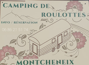 Photo n°6 de Logement insolite au cœur de l'Auvergne à Rochefort-Montagne (Camping avec cabanes)