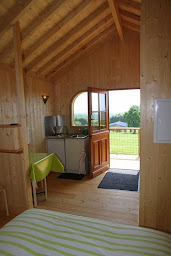 Photo n°1 de Les Cabanes de Simm à Pont-l'Évêque (Agence de location de maisons de vacances)